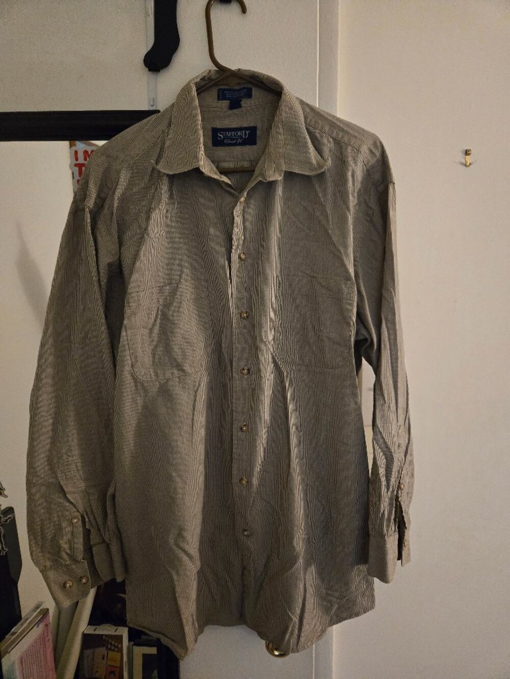 Stafford - khaki/tan textured button-down